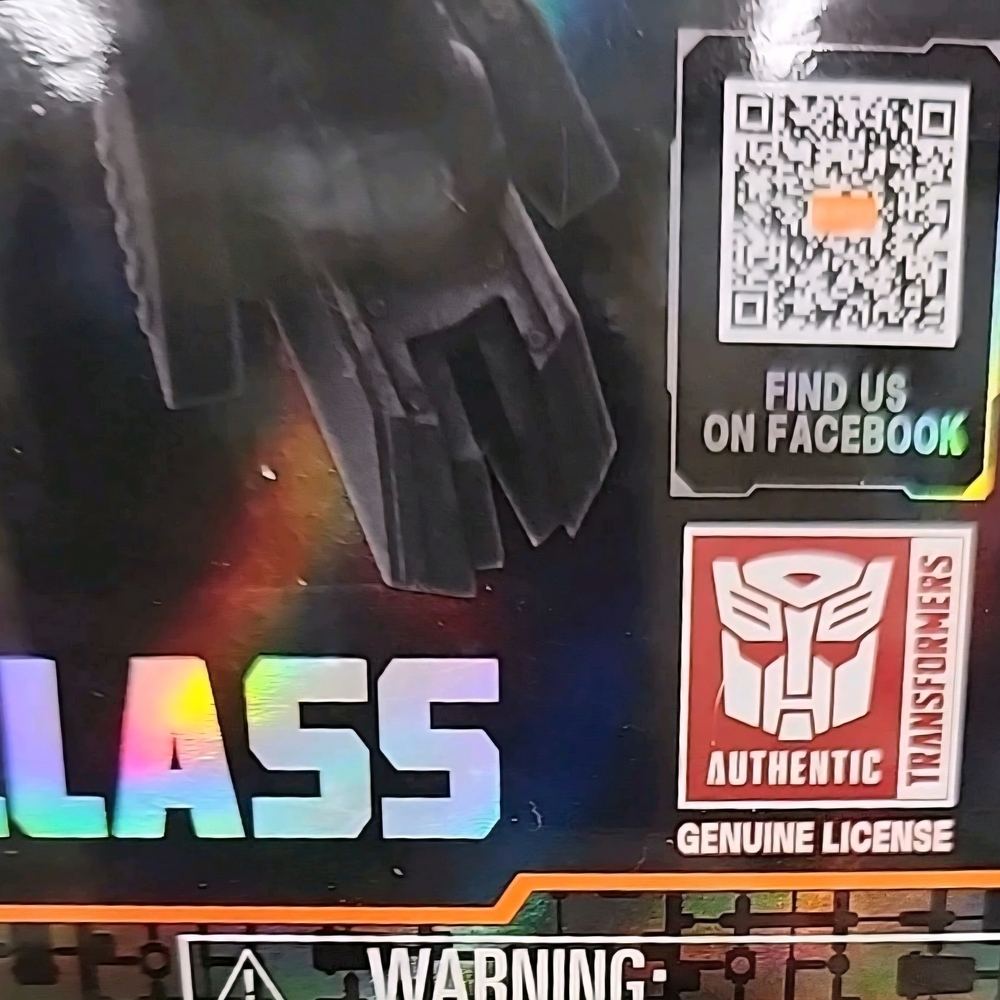 🦍🤖NIB Transformers Optimus Primal Robot Model Kit Classic Class - Picture 4 of 5